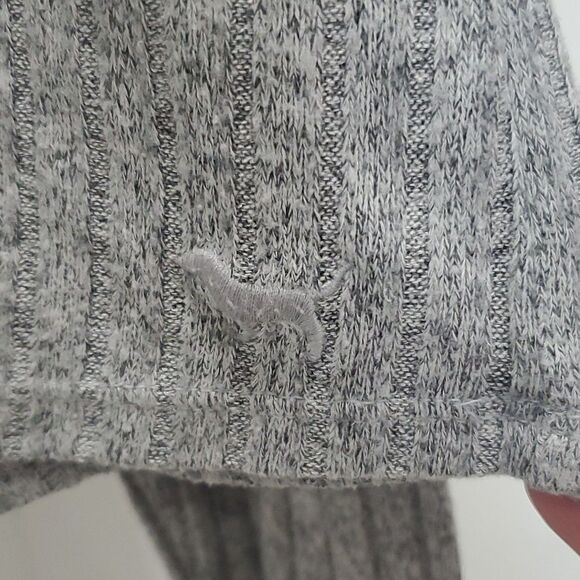 Grey/Silver VS Pink oversized lounge top long sleeve shirt ribbed knit S casual - Picture 3 of 5